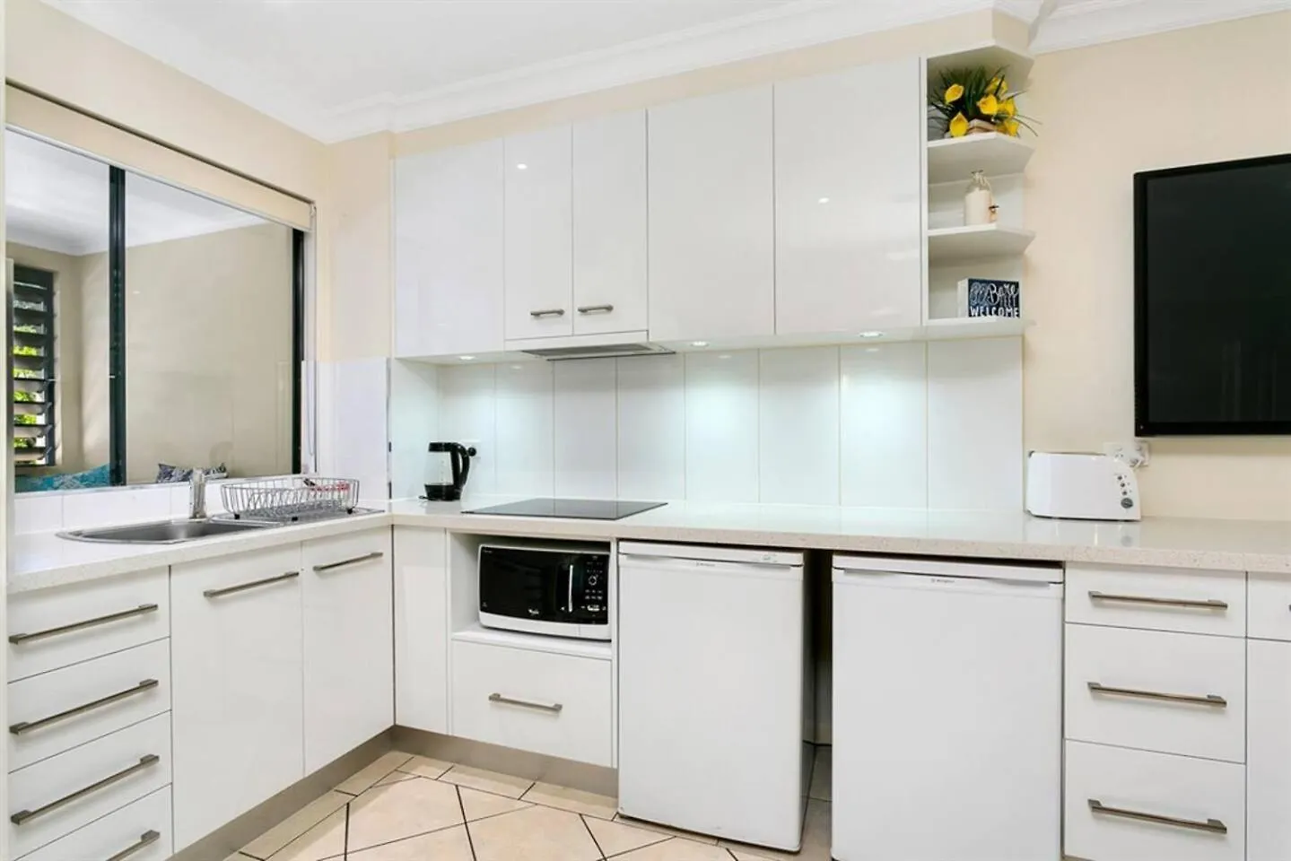 Escape For Two - A Boutique Tropical Treasure Apartment Port Douglas